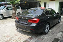 BMW 320i F30