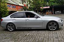 BMW 328i