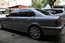 BMW 528i