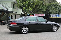 BMW 745i