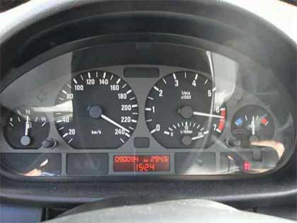 top speed BMW 318i E46